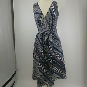 Anne Klein blue/wh/red sleeveless wrap dress-sz6